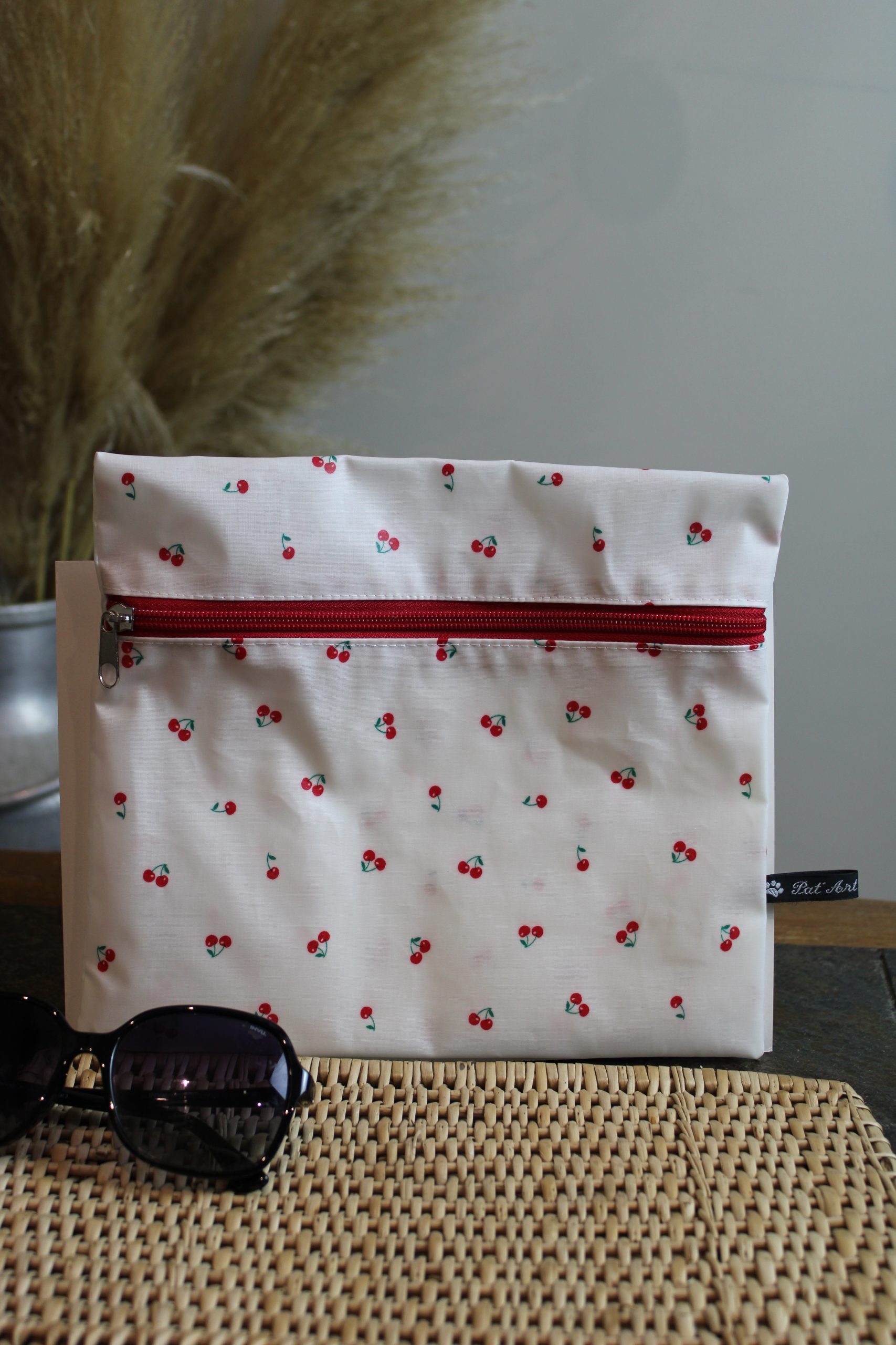 Trousse imperméable cerises