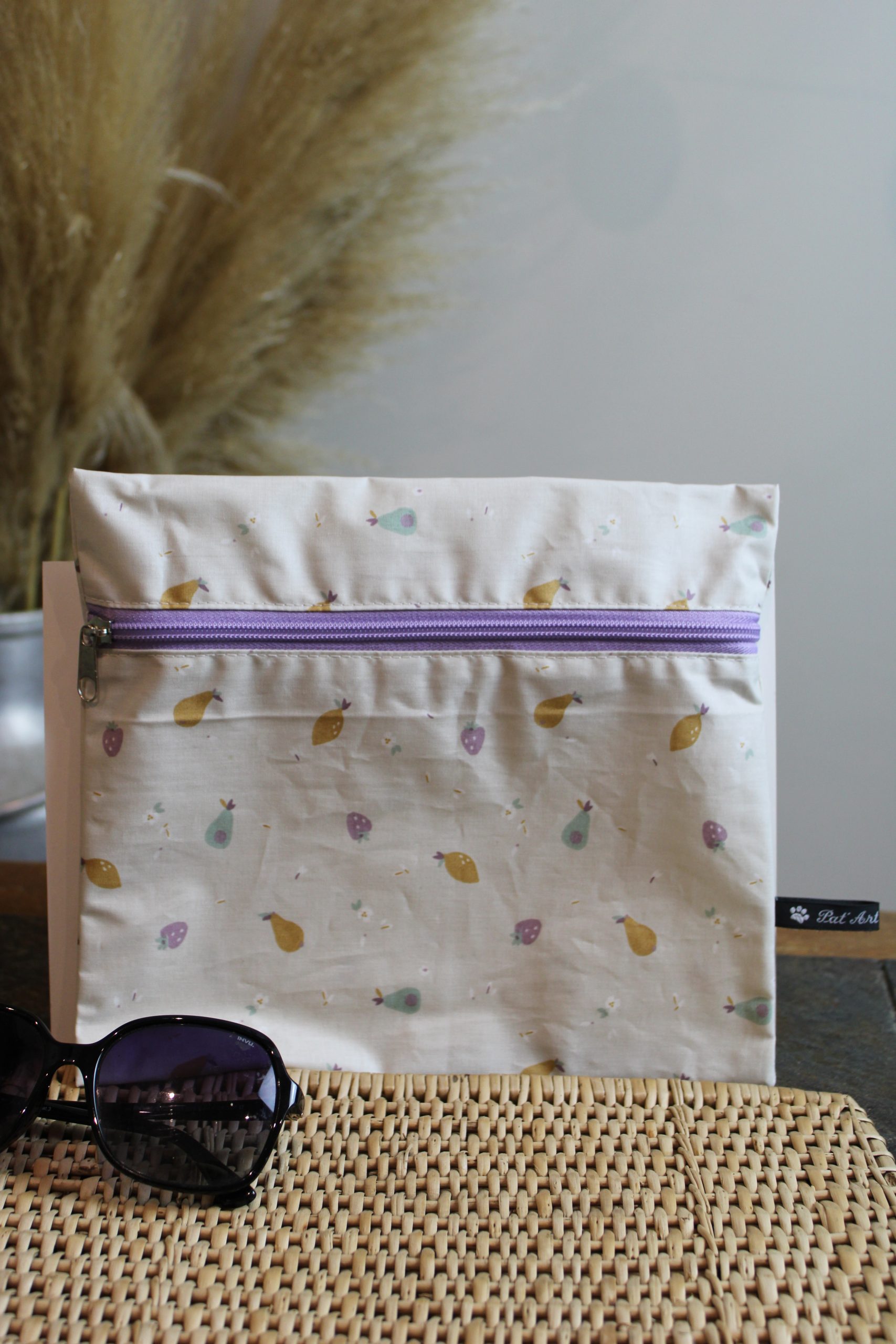 Trousse imperméable fruitée