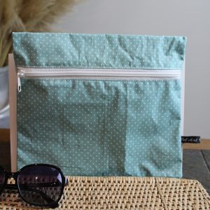Trousse imperméable menthe à pois