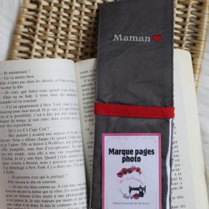 Marque page photo Maman fleurs grises et rouges