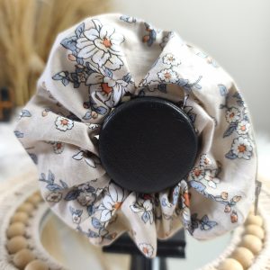 Chouchou secret motif fleurs marguerites - Accessoire cheveux fait main